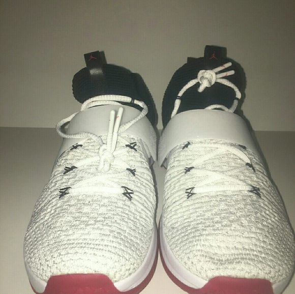 🚫⛔🚫SOLD!!!⛔🚫⛔JORDAN TRAINER 2 FLYKNIT - Picture 3 of 7